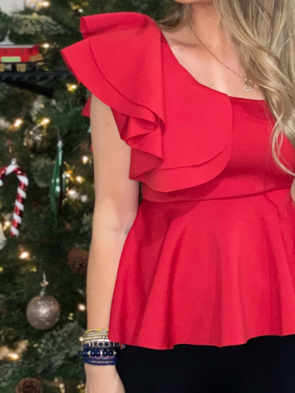 Elegant Red One-Shoulder Ruffle Peplum Top